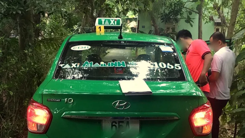 Bắt nóng đối tượng khống chế nữ tài xế taxi để cướp tài sản
