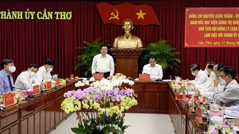 TP Cần Thơ cần chú trọng đào tạo, bồi dưỡng đội ngũ cán bộ