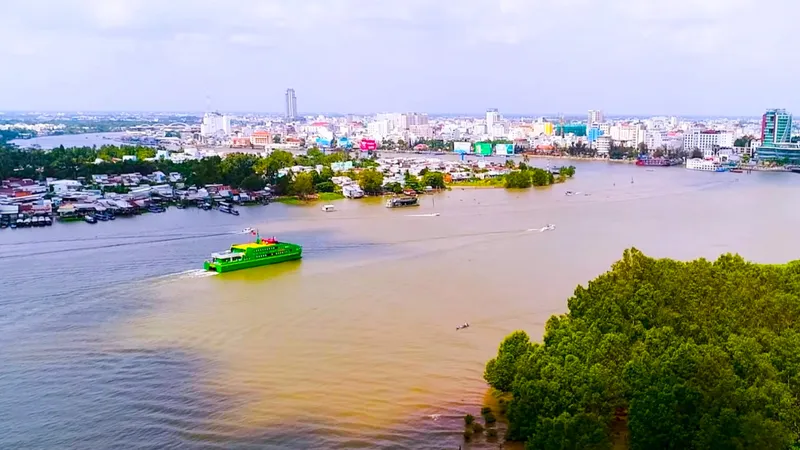 Tàu khách cao tốc ra Côn Đảo hoạt động thử nghiệm trở lại