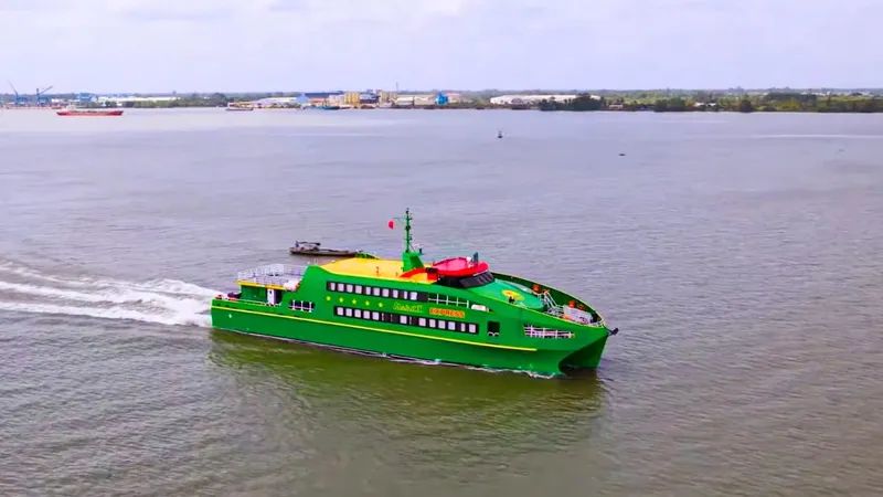 Đề nghị tăng chuyến tàu khách ra Côn Đảo