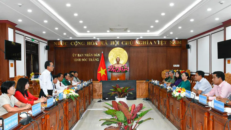 Hội Khmer - Việt Nam tại Campuchia thăm và làm việc với tỉnh Sóc Trăng