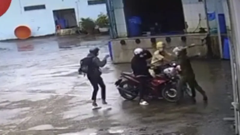 Công an tỉnh Sóc Trăng xác minh clip 2 thanh niên bị công an đánh
