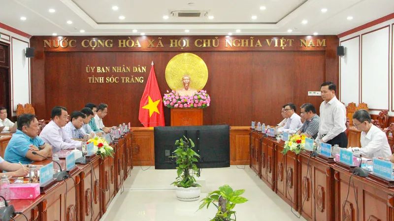 Vĩnh Long đề nghị Sóc Trăng hỗ trợ 5,15 triệu m³ cát