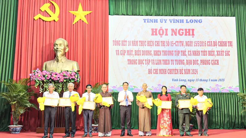 Vĩnh Long biểu dương, khen thưởng hơn 52.000 tấm gương học tập và làm theo Bác