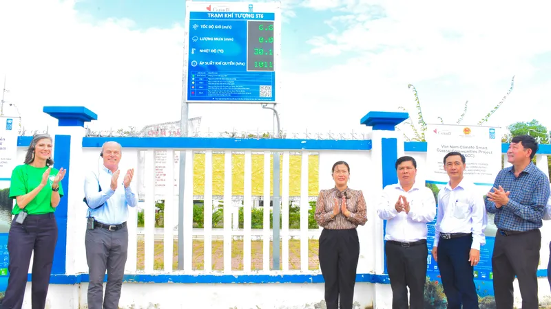 Đưa vào vận hành hệ thống cảnh báo khí tượng thủy văn tại phường Vĩnh Phước, TP Cần Thơ