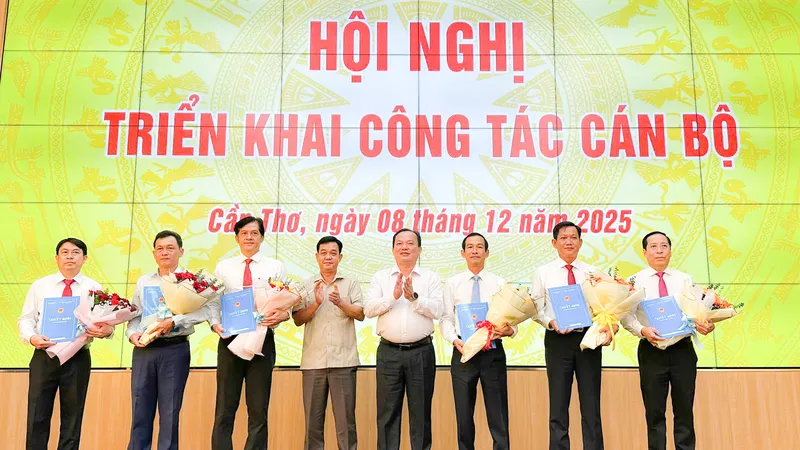 TP Cần Thơ bổ nhiệm lãnh đạo sở, ngành, đơn vị trực thuộc