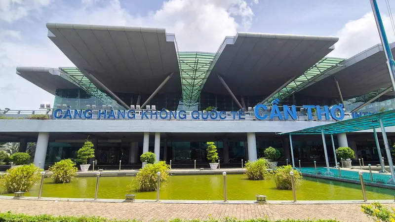 Cần Thơ: Tìm giải pháp phát triển du lịch, dịch vụ hàng không