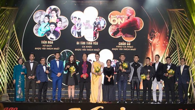 "Gạo nếp gạo tẻ" đại thắng tại Mai vàng 2018