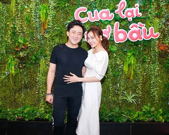 Phim Tết "Cua lại vợ bầu" mở suất chiếu sớm 