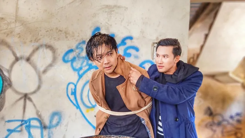 ​Yêu và hận trong “Dòng đời chảy ngược“