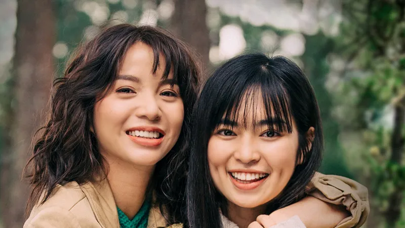 Thanh xuân trở lại trong Thời hoa dại