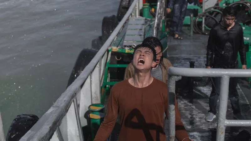 Kiều Minh Tuấn và Quốc Trường đối đầu nảy lửa trong "Kẻ ẩn danh"