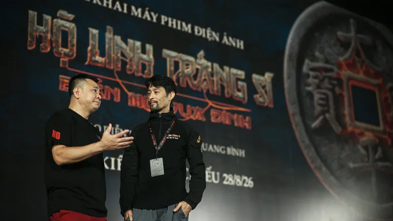 Johnny Trí Nguyễn "choáng" vì phần hành động phim "Hộ linh tráng sĩ"