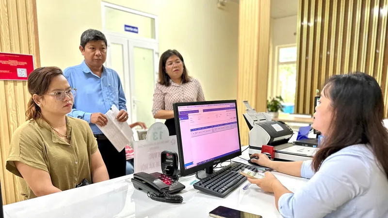 Trung tâm Phục vụ hành chính công xã Phú Giáo: Tỷ lệ giải quyết hồ sơ đúng và trước hạn đạt hơn 99% 