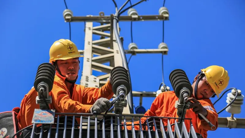 Điện lực miền Trung chỉ đạo các Công ty điện lực thành viên tại khu vực miền Trung đảm bảo cấp điện dịp lễ Quốc khánh 2-9 