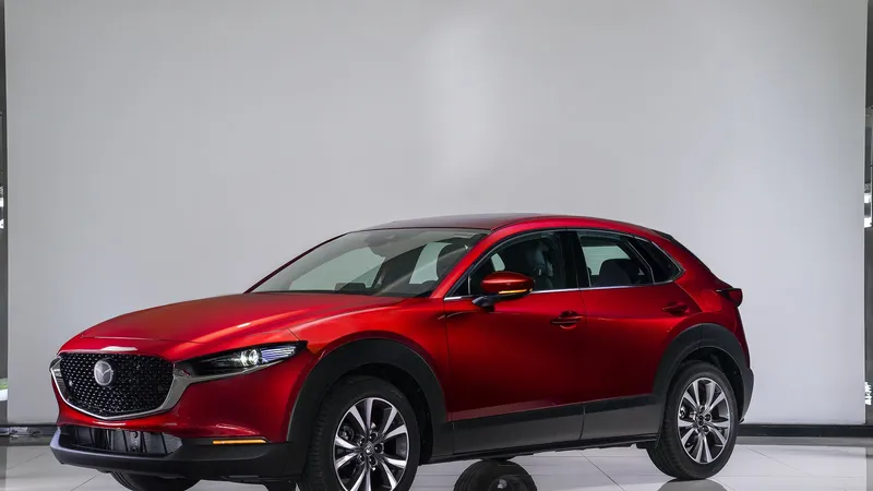 Mazda CX-30, mẫu SUV đầu tiên của thế hệ thứ 7 tại Việt Nam được THACO AUTO ra mắt thị trường