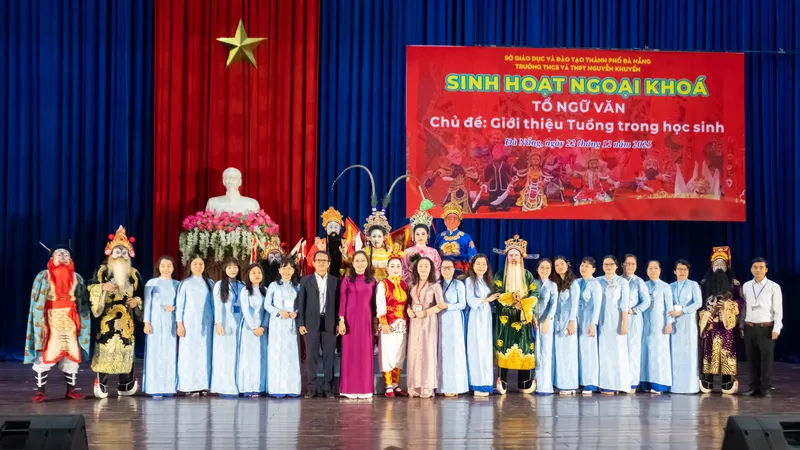 Từ lớp học Ngữ văn đến không gian văn hóa sống động