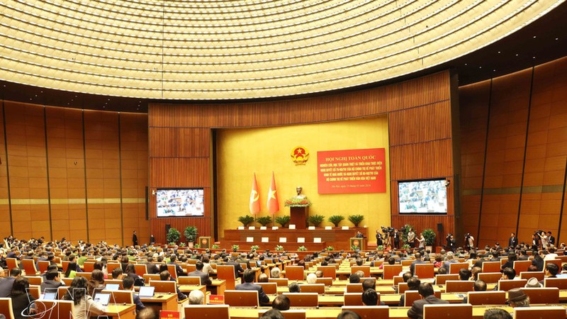 贯彻落实第79号和第80号决议全国会议在河内召开