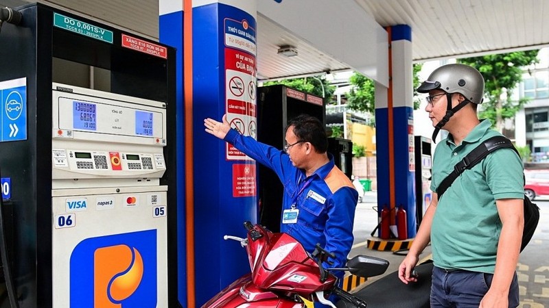 当基准价涨 15%以上才调整汽油价格