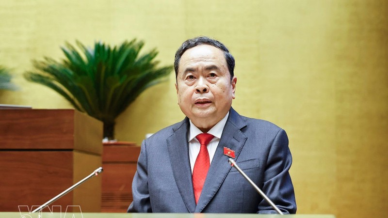 国会主席陈青敏主持开幕式并致词时。图：越通社