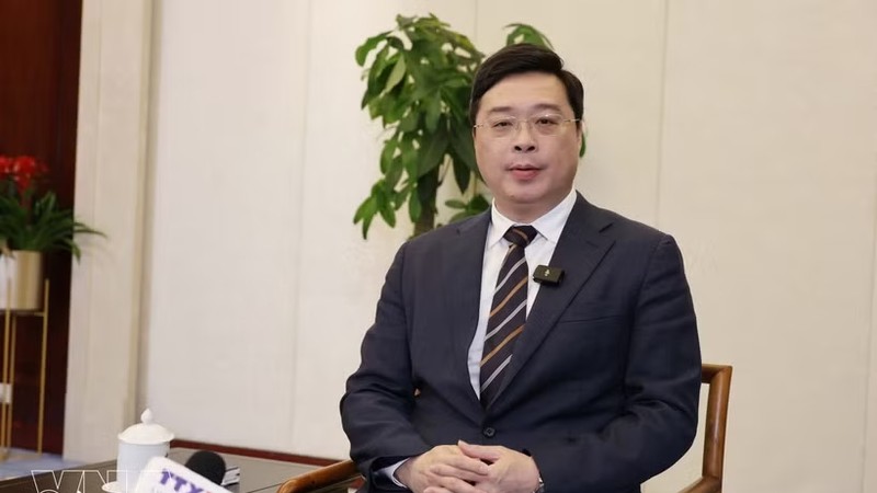 中共第二十届中央委员、广西壮族自治区党委副书记、自治区人民政府主席、党组书记韦韬。图：越通社