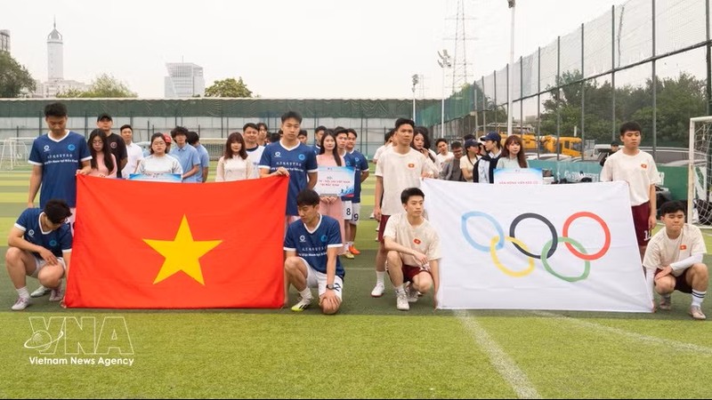 2026年体育盛会吸引了来自北京、天津各高校的众多留学生参与。图：越通社