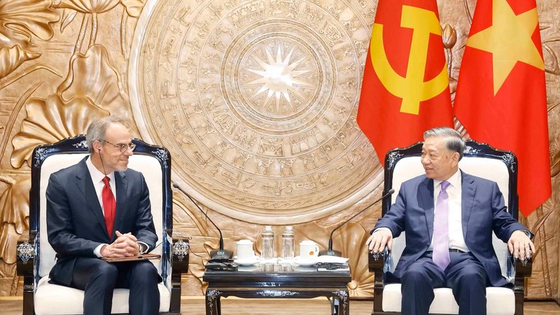 越南共产党中央总书记、国家主席苏林：为美国高科技集团在越投资创造便利条件