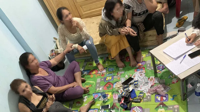 Triệt phá 2 ổ đánh bạc do phụ nữ cầm đầu