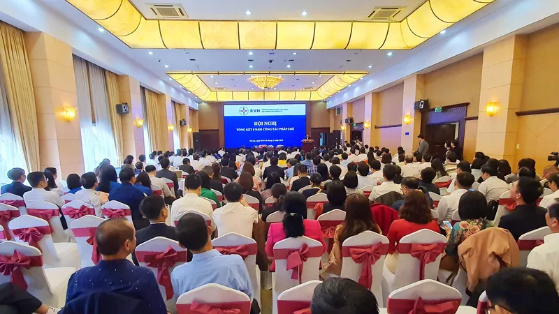 Nâng cao chất lượng đội ngũ pháp chế tại EVN