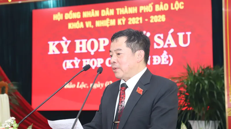 Ông Nguyễn Văn Phương được bầu làm Chủ tịch UBND TP Bảo Lộc