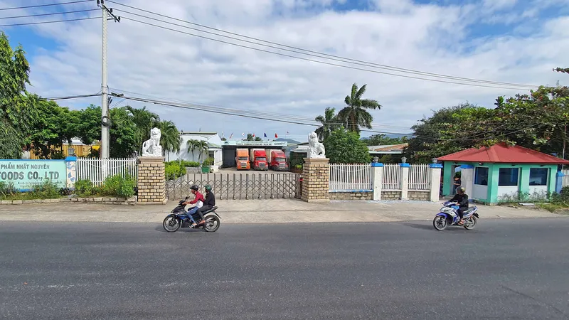 Doanh nghiệp khó gia hạn thuê đất vì bị “ngâm” sổ đỏ