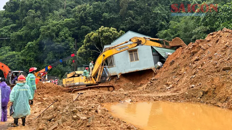 Tuyệt đối đảm bảo an toàn cho lực lượng cứu hộ trên đèo Bảo Lộc, tìm thấy thi thể thứ 4