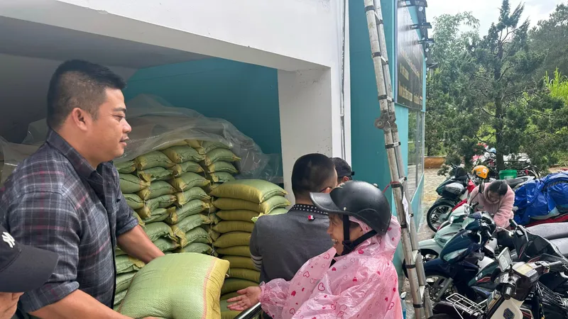 Đà Lạt: Hơn 3.000 người thưởng thức tiệc chay miễn phí