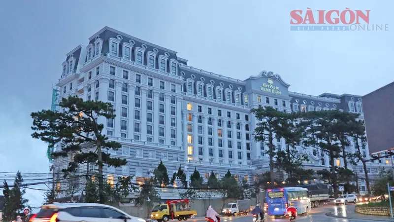 Công trình Merperle Dalat Hotel xây vượt giấy phép hơn 4.450m²