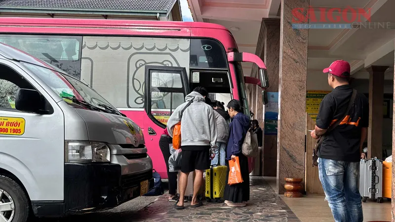 Vận chuyển khách giữa Đà Lạt – TPHCM diễn ra bình thường
