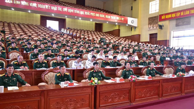 Khai mạc tập huấn Nghiệp vụ báo cáo viên toàn quân