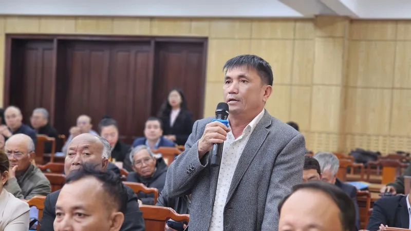 Lãnh đạo tỉnh Lâm Đồng đối thoại người dân: Phải làm gì để Lâm Đồng phát triển?