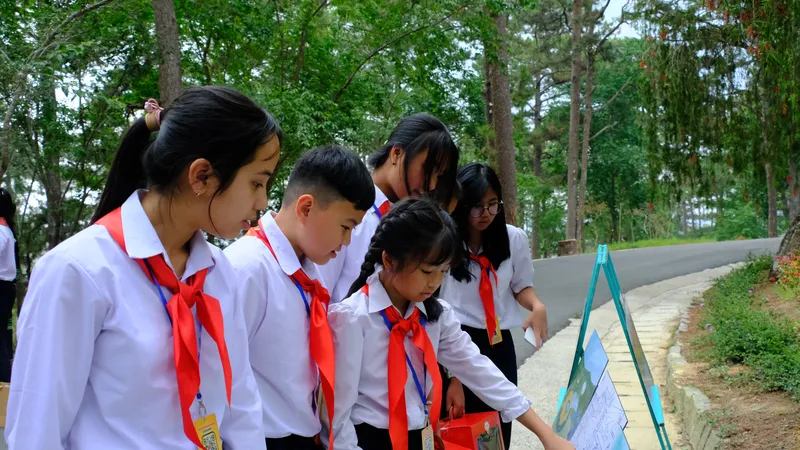 Mở cửa không gian “50 năm Đà Lạt - Lâm Đồng vươn mình với khát vọng phát triển”
