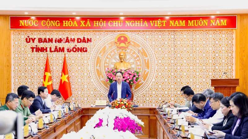 Lâm Đồng phê bình nhiều lãnh đạo sở không đi thực tế tháo gỡ khó cho doanh nghiệp