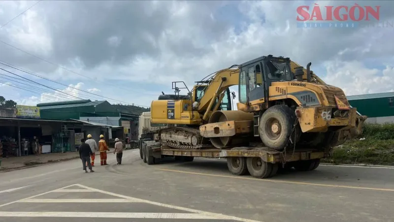 Sau phản ánh Báo SGGP, bắt đầu sửa chữa đường tỉnh như... ruộng