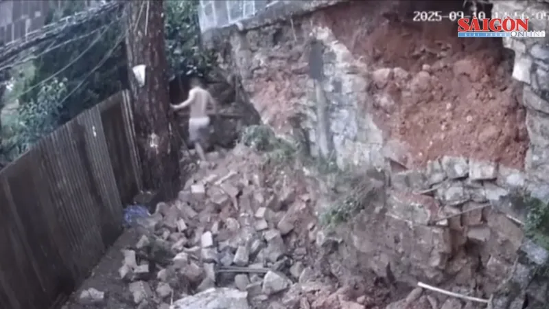 Đà lạt: Bờ taluy bất ngờ đổ sập, một người may mắn thoát nạn