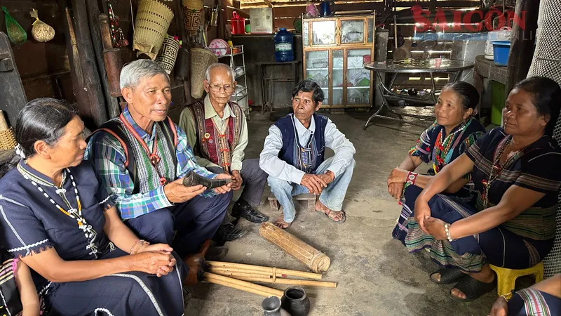 Phát huy giá trị văn hóa truyền thống vùng đồng bào dân tộc thiểu số với phát triển du lịch