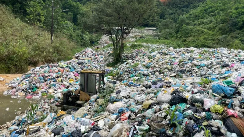 Lâm Đồng: Núi rác 70.000 tấn ở Bảo Lộc ứ đọng gây ô nhiễm môi trường