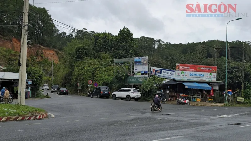 Lâm Đồng: Phân luồng giao thông sau khi đèo Mimosa bị sạt lở