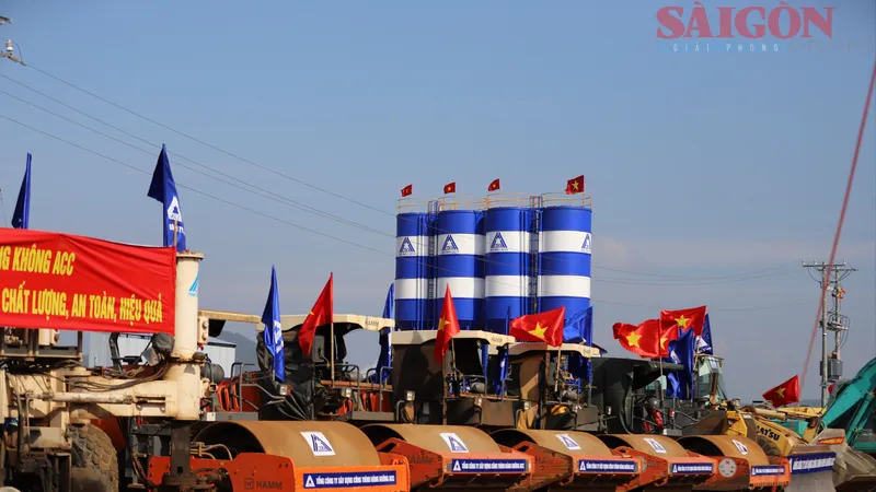 Khởi công nâng cấp sân bay quốc tế Liên Khương