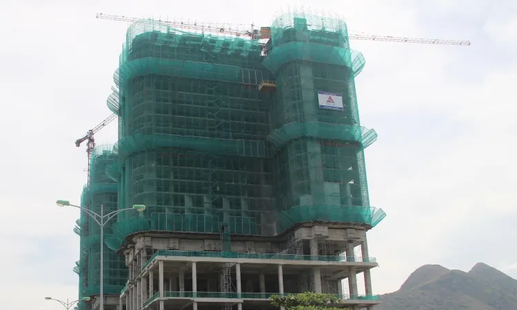 Làm 1km đường được hoán đổi gần 1ha “đất vàng” ven biển