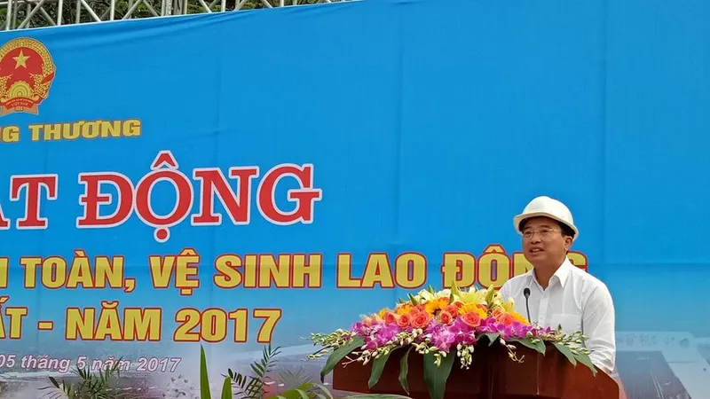 Bộ Công thương kêu gọi đảm bảo an toàn lao động trong năm 2017