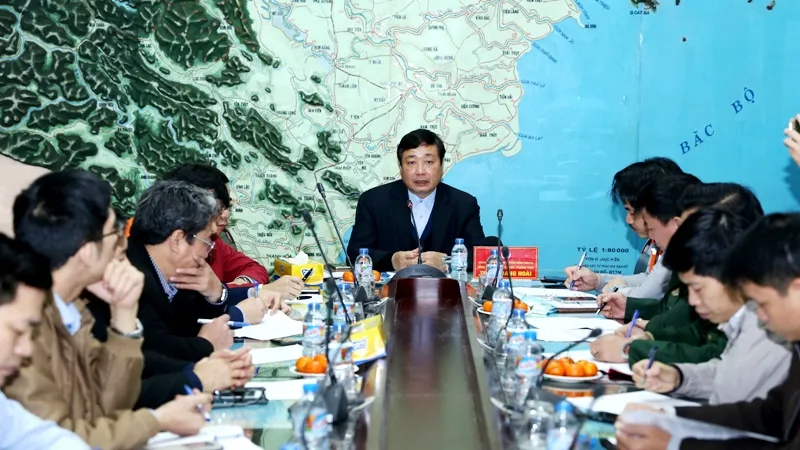Ông Trần Quang Hoài chủ trì cuộc họp ứng phó bão số 1 sáng nay