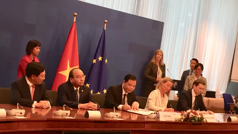 Việt Nam và Liên minh châu Âu (EU) đã ký Hiệp định đối tác tự nguyện về thực thi luật lâm nghiệp, quản trị rừng và thương mại lâm sản (viết tắt là VPA/FLEGT).