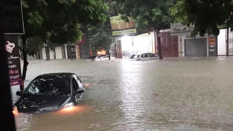 Miền Bắc: Sáng ra, nhiều nơi thành sông